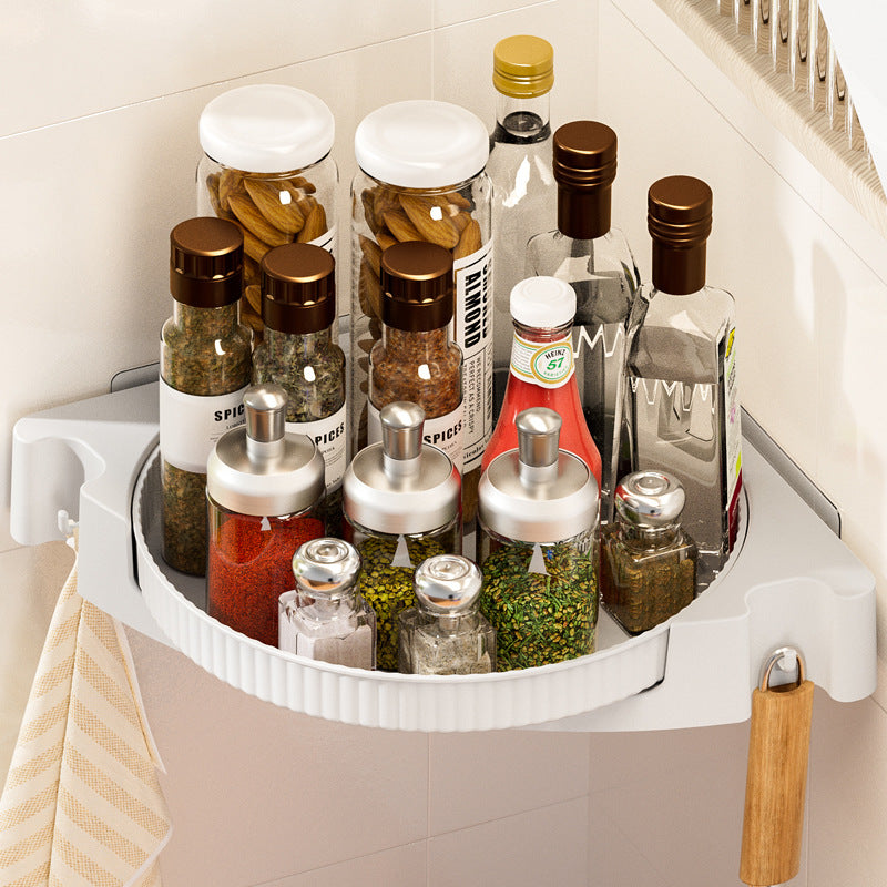 Rotating spice rack holding jars