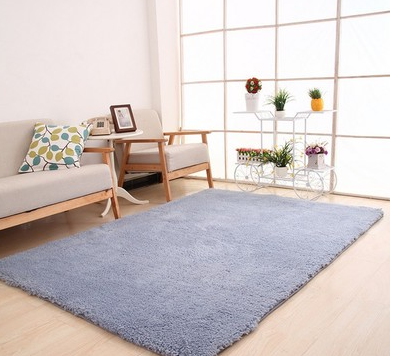 Fluffy bedroom floor rug